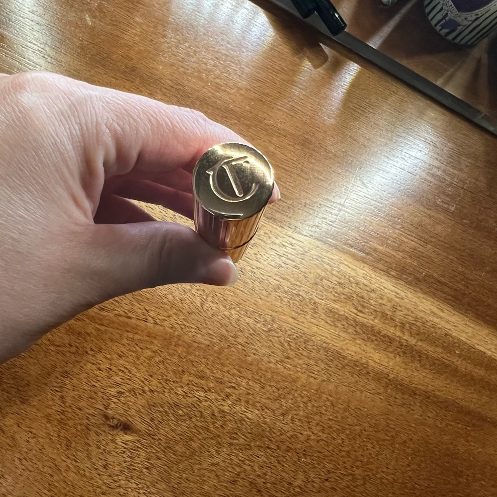 Charlotte Tilbury lipstick